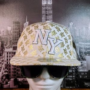 New York Sports Leader Sports Cap • Fitted Size : XL • Flat Bill .Cap-3